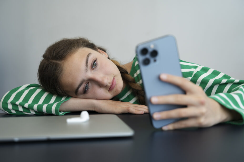 smartphone addiction