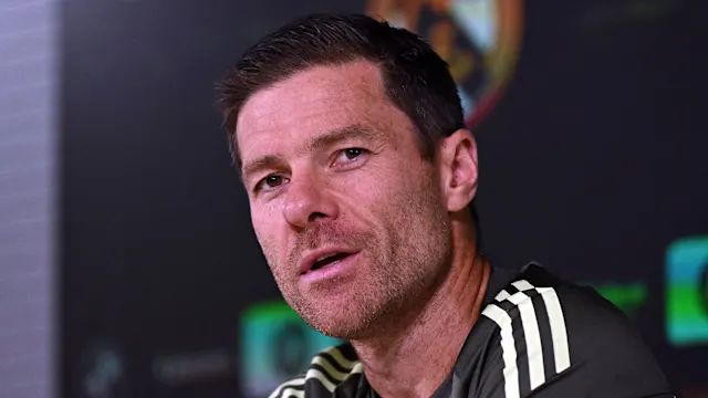 Alonso reacts as Madrid’s Mastantuono names Messi best player