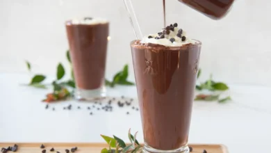 How To Make a Chocolate Smoothie: Step-by-Step