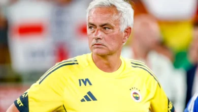 Mourinho Sacked by Fenerbahce Over 'Unacceptable' Playing Style
